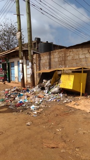 Garbage Box in Poor Condition 04.jpg