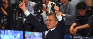 n-MOON-JAE-IN-large570.jpg